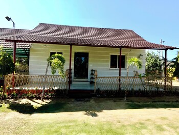radha kunj resort