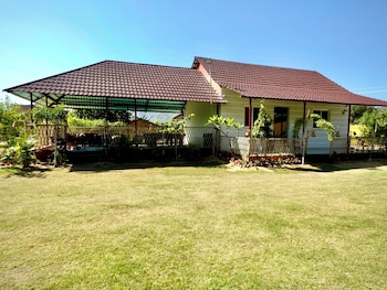 radha kunj resort