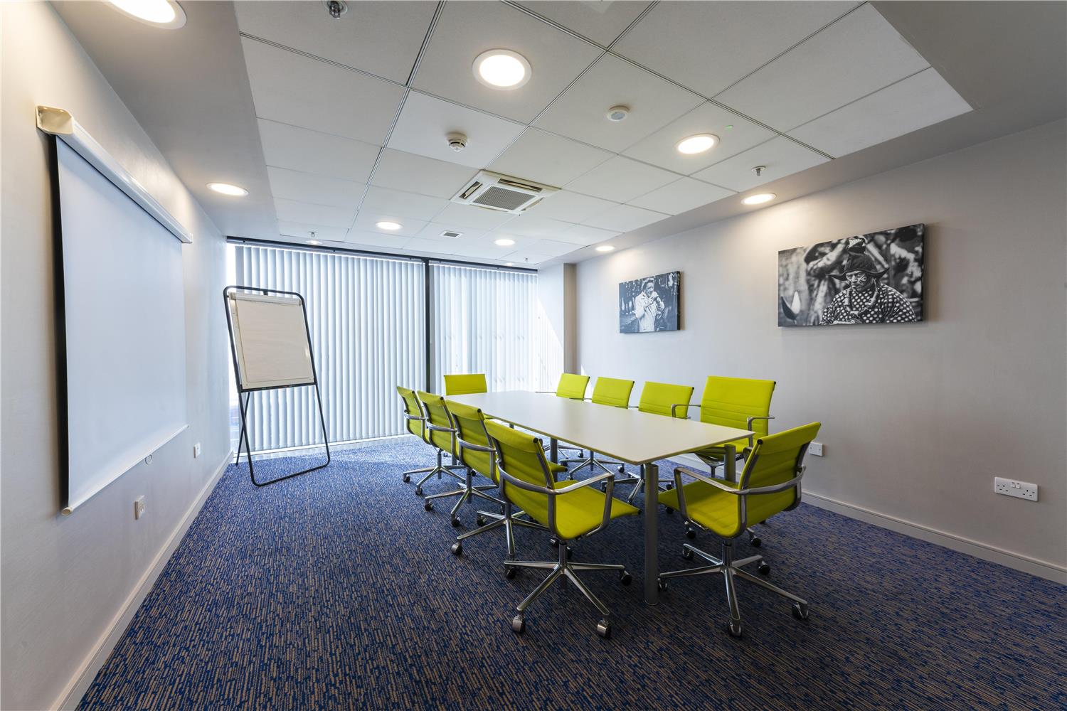 hampton by hilton liverpool john lennon airport