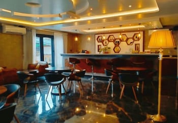 Drukgyal Twin Tower Hotel,,4 star