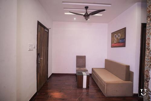 Uno Elite Amritsar,,3 star