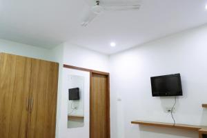 sai comfort rooms