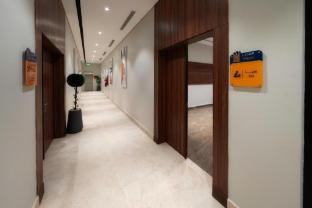 al qasr hotel suites corniche