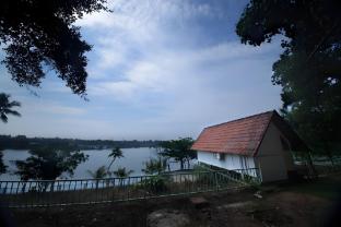 ripples backwater resort kollam