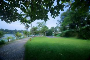 ripples backwater resort kollam