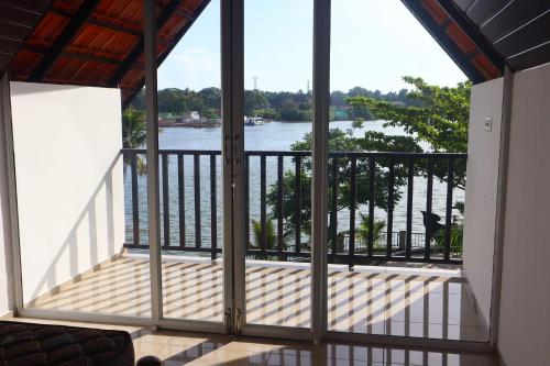 ripples backwater resort kollam