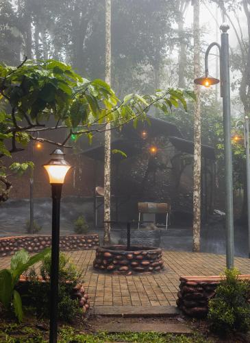 hunters hideout resort