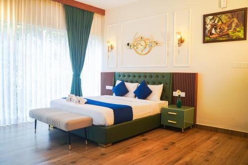 hunters hideout resort