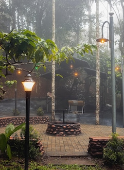 hunters hideout resort