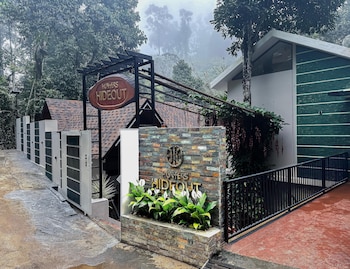 hunters hideout resort