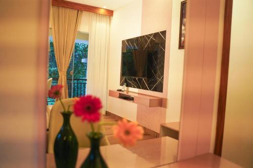 hunters hideout resort