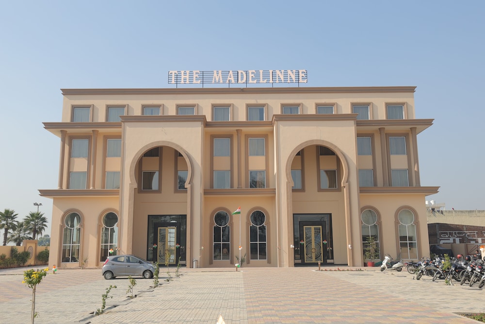 the madelinne hotel