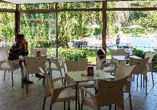 aparthotel las mariposas