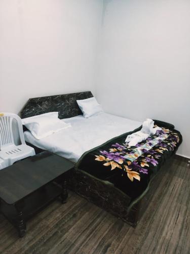 Vaibhav Lakshmi Inn,,3 star