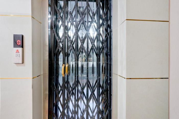 collection o sv hotel