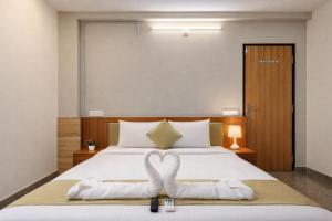 chalet hotel madiwala