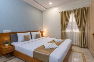 chalet hotel madiwala