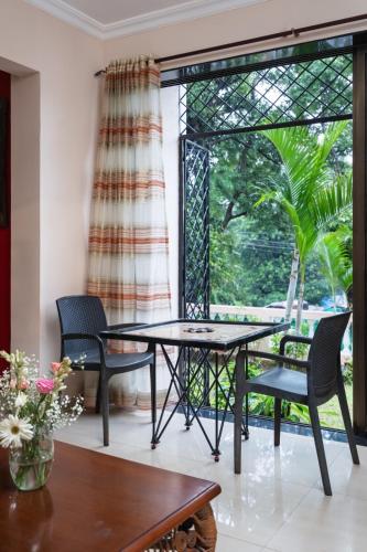 Stay Leisurely Boutique Suites And Apartments,,4 star