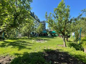 celebriti inn by london vista hotels old manali