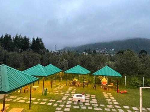 Celebriti Inn By London Vista Hotels - Old Manali,,3 star
