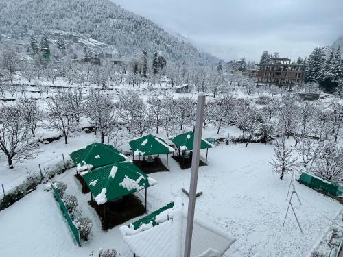 celebriti inn by london vista hotels old manali