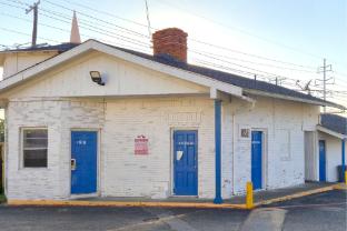 cole manor motel by oyo love field market center