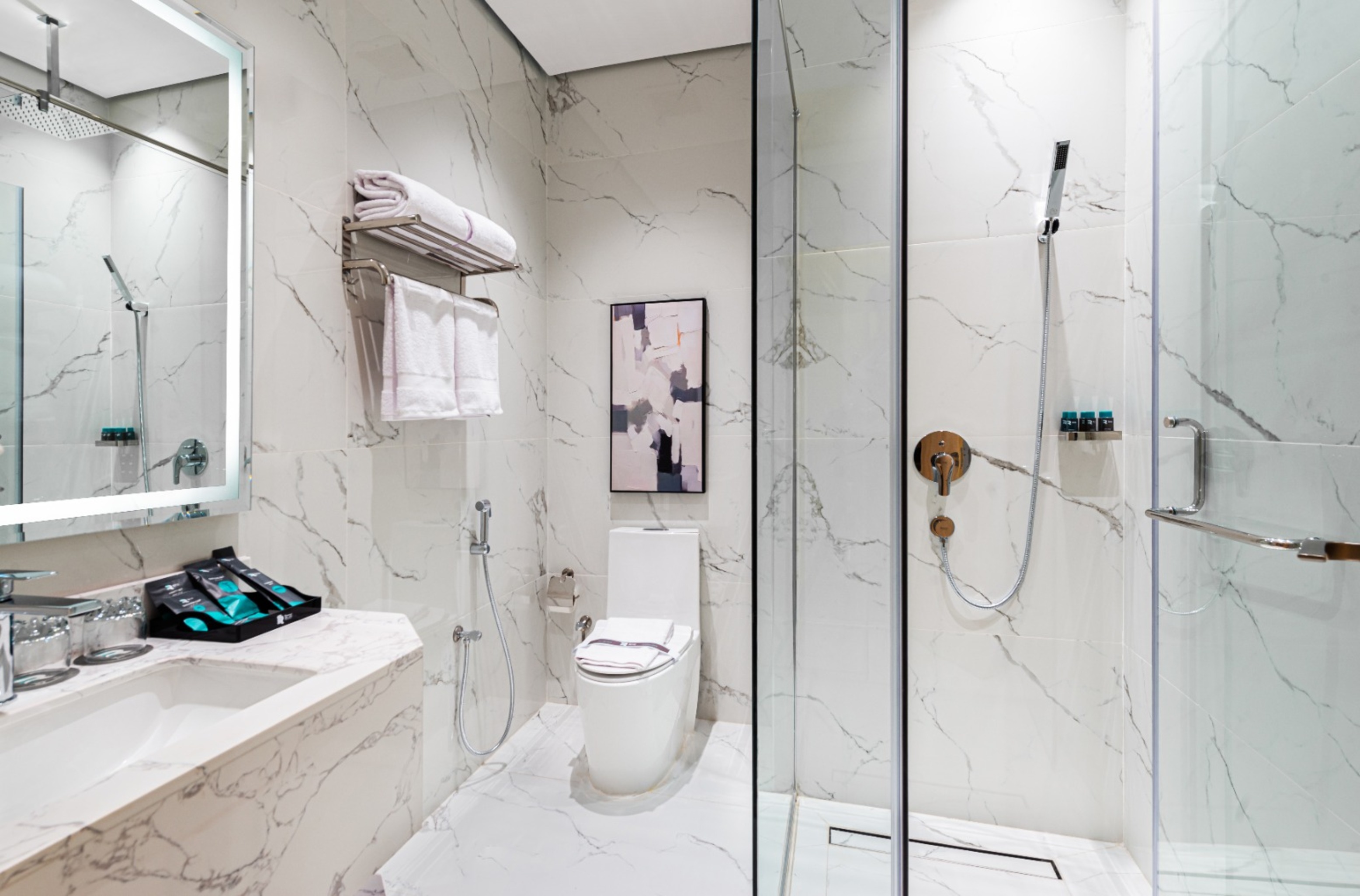 rhenium hotel