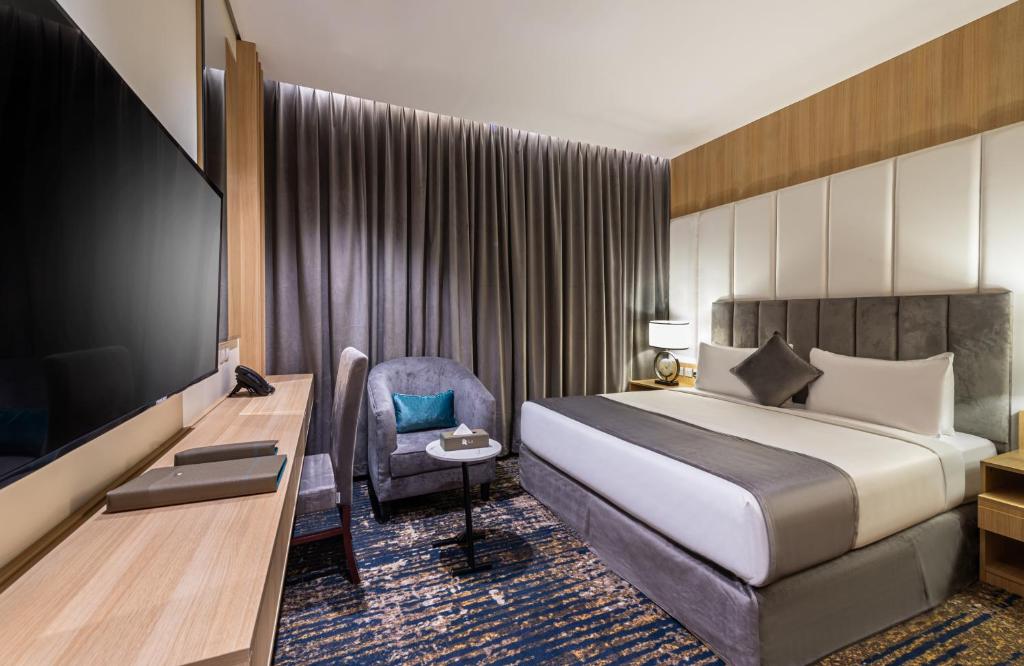 rhenium hotel