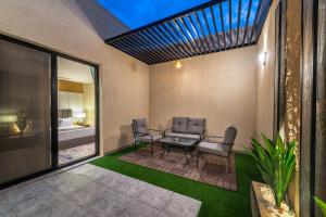 rhenium hotel
