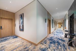 rhenium hotel