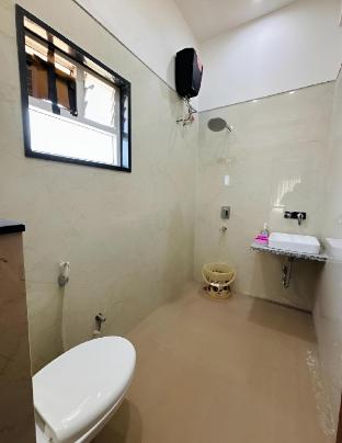 the flora homestay near goverdhan sagar lake