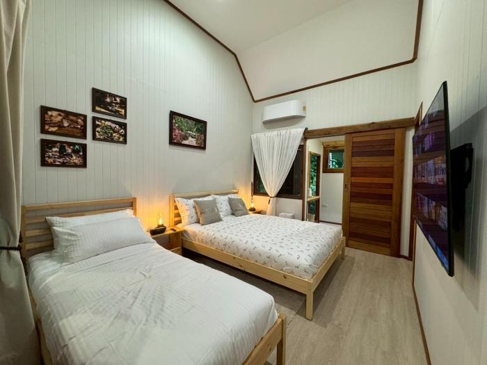 mornery the riverside