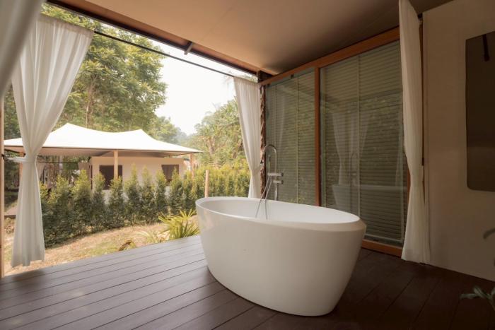 mornery the riverside