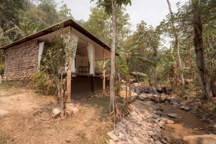 mornery the riverside