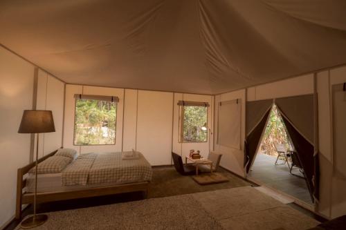 mornery the riverside