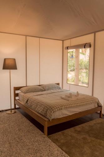 mornery the riverside