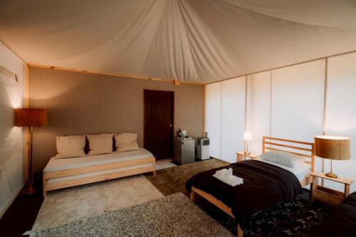 mornery the riverside