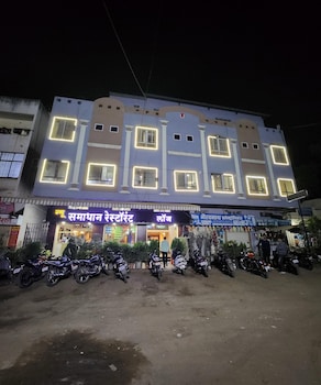 hotel new samadhan