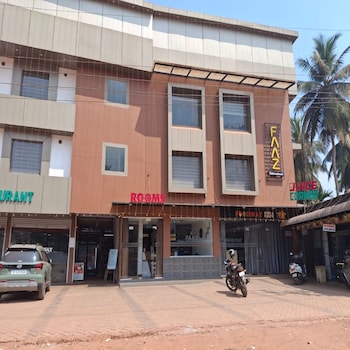 hotel faaz international