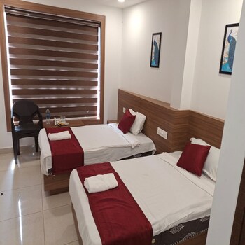 hotel faaz international