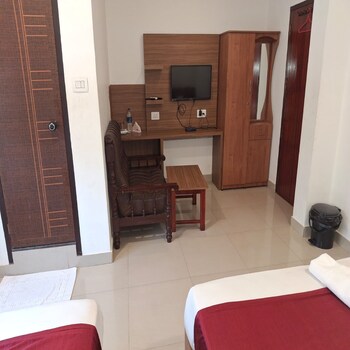 hotel faaz international