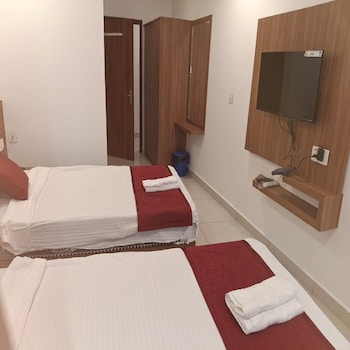 hotel faaz international