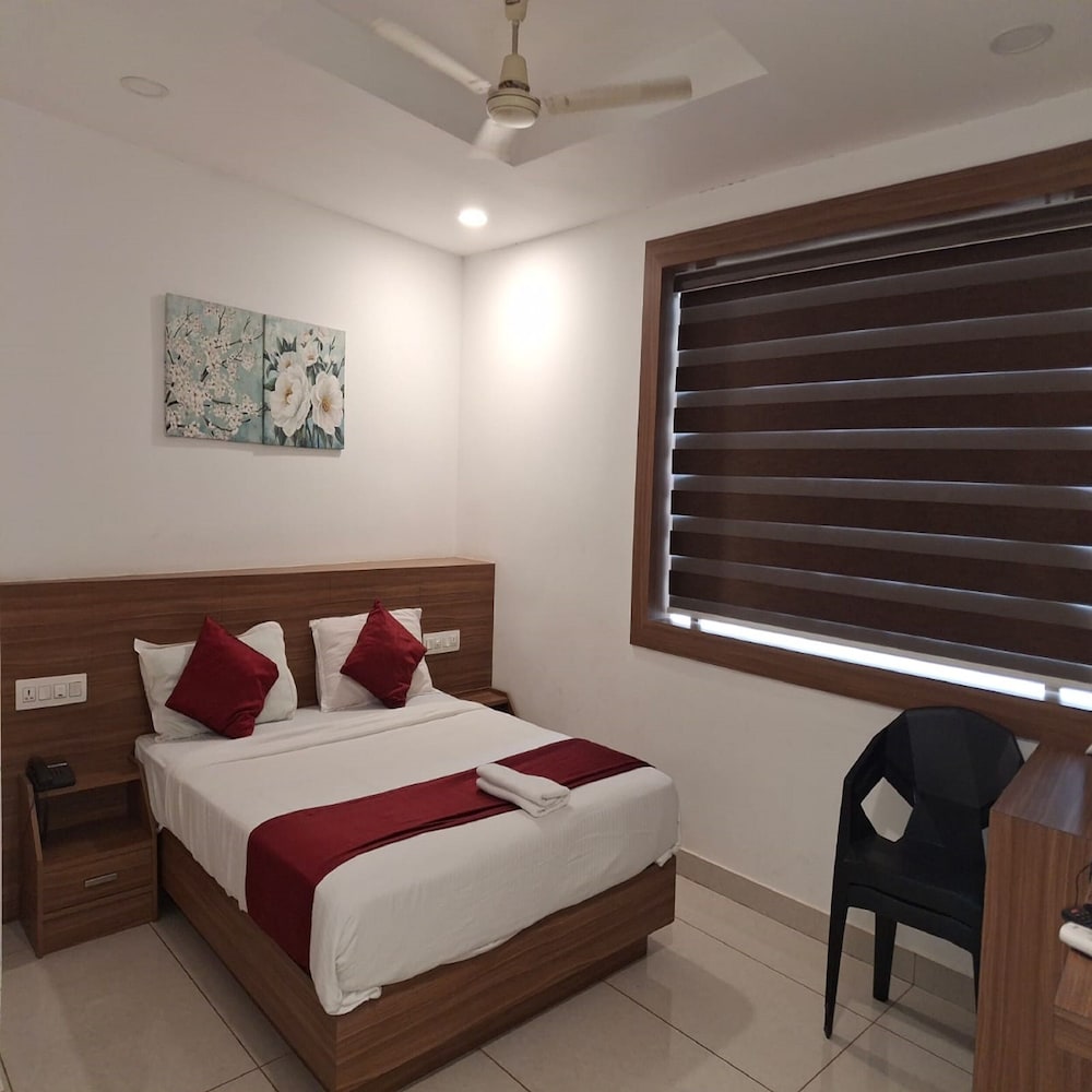 hotel faaz international