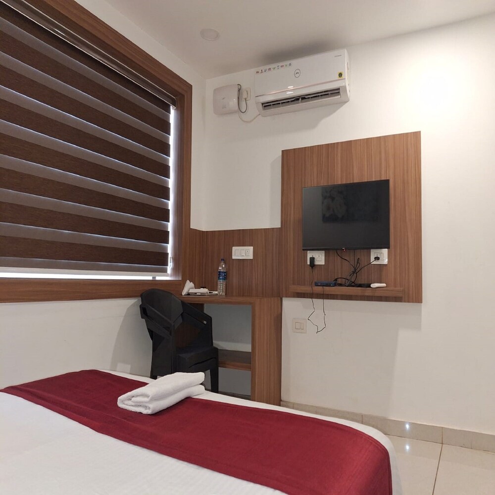 hotel faaz international