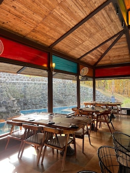 La Moire Resort,,2 star