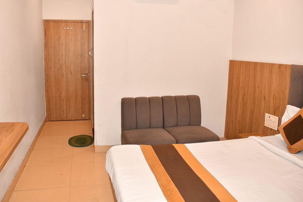 hotel gangotri