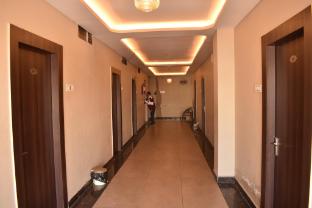 Hotel Gangotri,,3 star