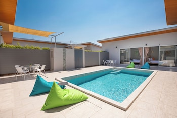 andaman sea best pool access and villas