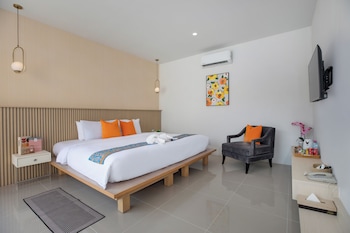 andaman sea best pool access and villas