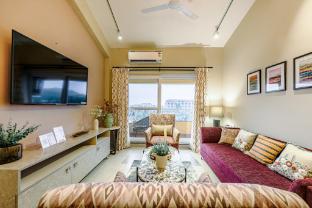 alaya stays veera marina 3 bhk apartment